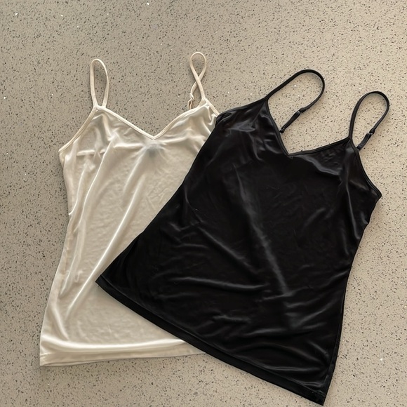 Express size small 2 pack tanks. Ivory and black - Picture 1 of 7